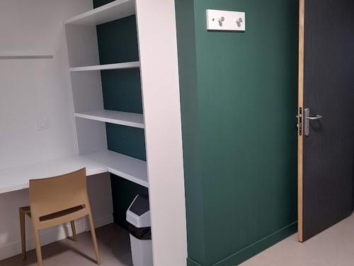 Chambre, coin bureau